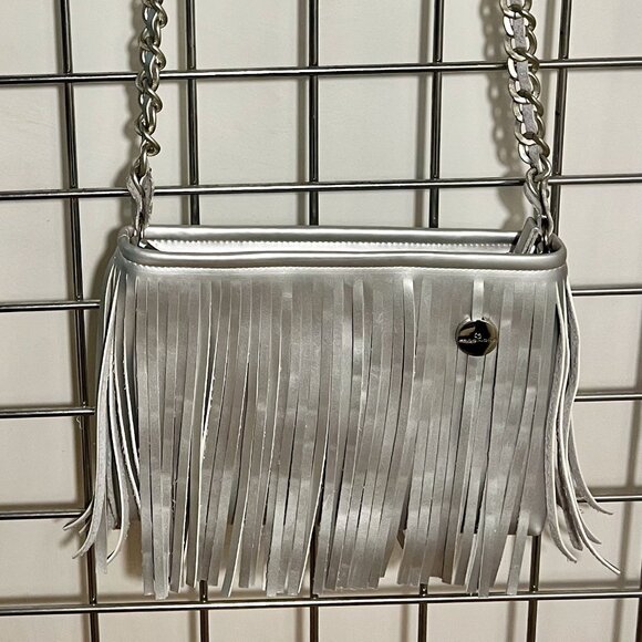Stunning Silver Fringe Bag by Frosinone - Picture 1 of 4